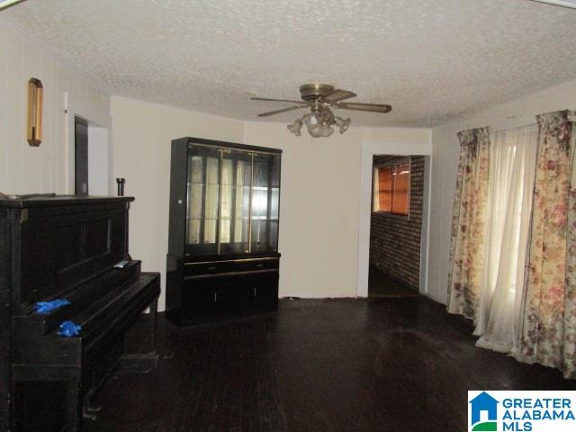 124 58th Street Fairfield, AL 35064 - Photo 3 of 10
