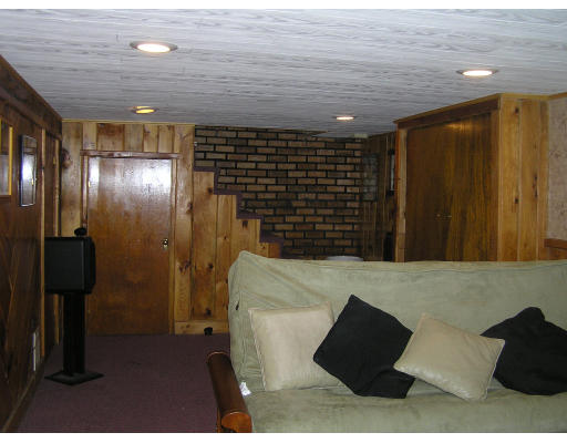 207 Prentice Street Springfield, MA 01104 - Photo 18 of 21 a view of entryway