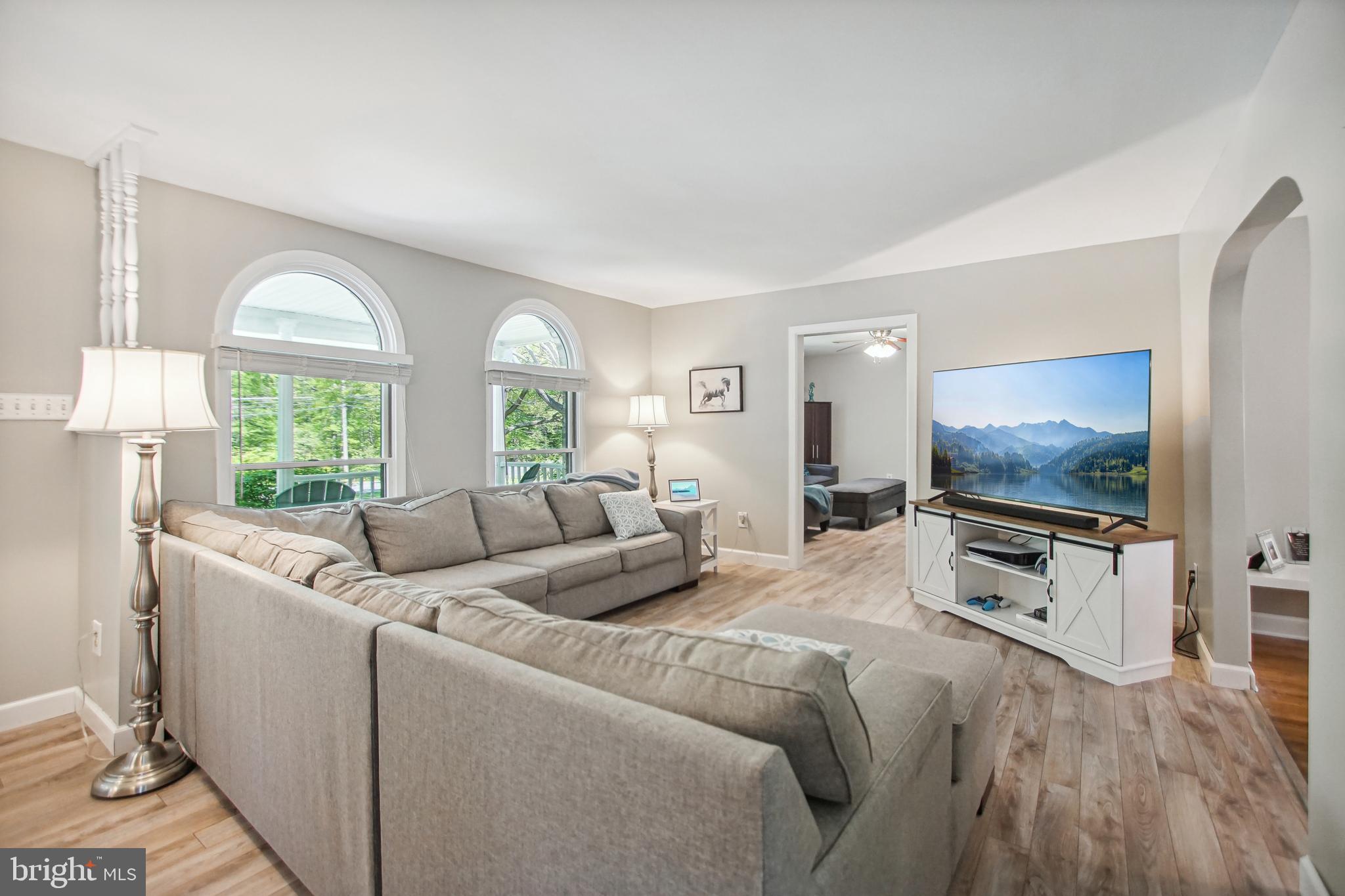 8675 Rue Court Owings, MD 20736 - Photo 7 of 50 Living Room