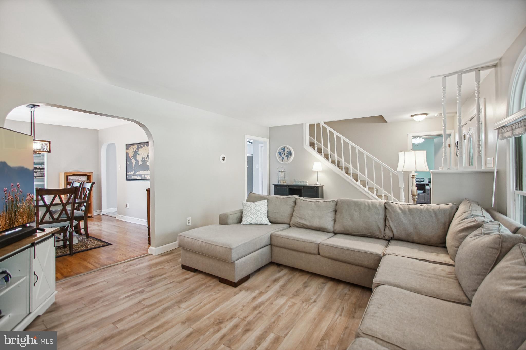 8675 Rue Court Owings, MD 20736 - Photo 9 of 50 Living Room