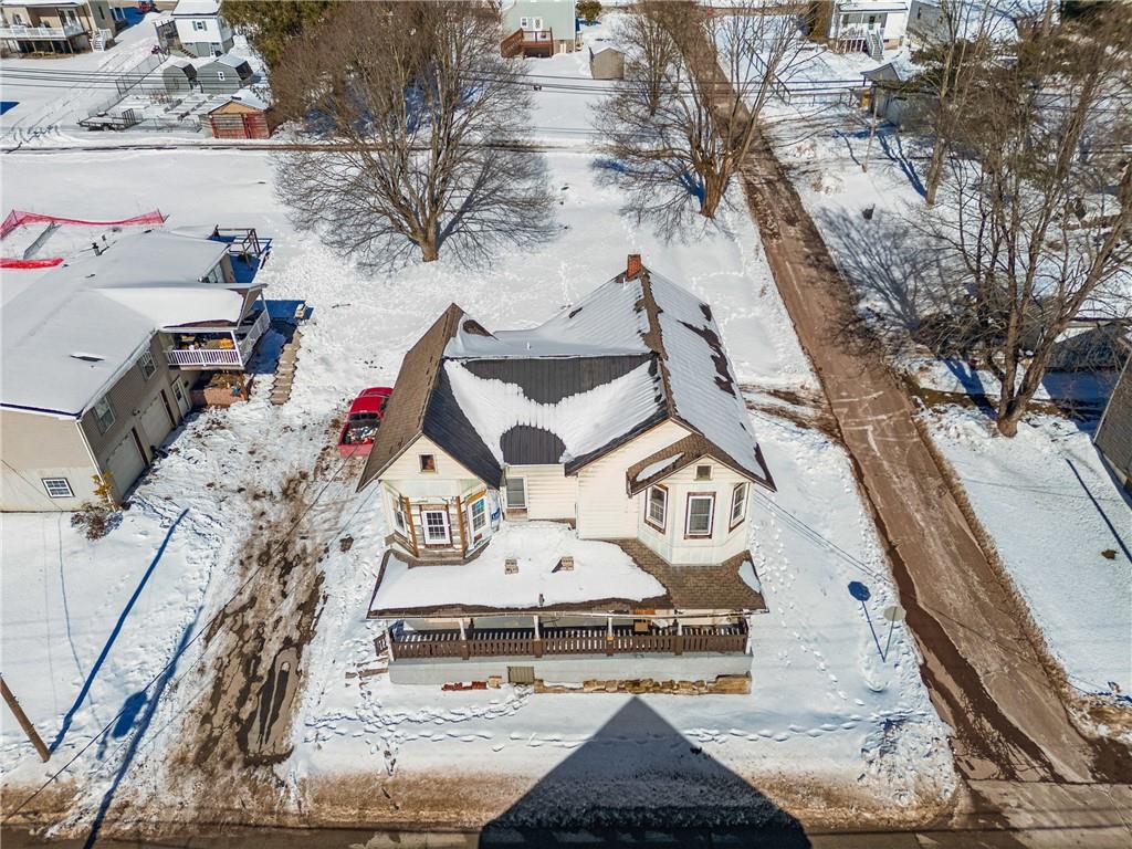 451 Main Street Rockwood, PA 15557 - Photo 3 of 9 a view of a building with a outdoor space