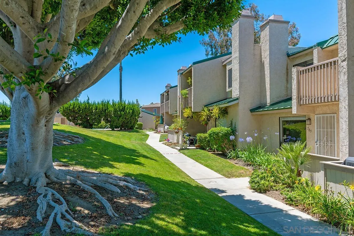 705 Copper Drive Vista, CA 92083 - Photo 28 of 31 a view of a back yard of the house
