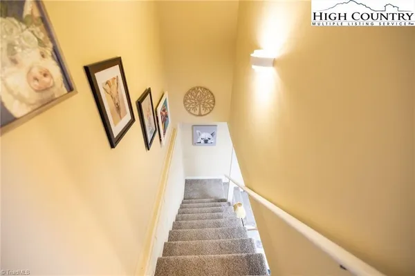 $267,500 | 30 Village Road, Glade Valley, NC 28627