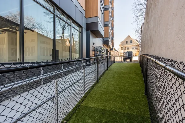 $2,050 | 600 Broadway, Unit 509, Chelsea, MA 02150