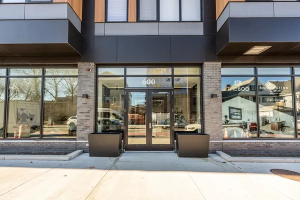 $2,050 | 600 Broadway, Unit 509, Chelsea, MA 02150