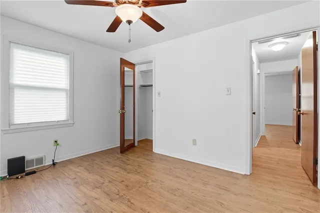 $275,000 | 2943 North Walnut Street, Avondale, MO 64117