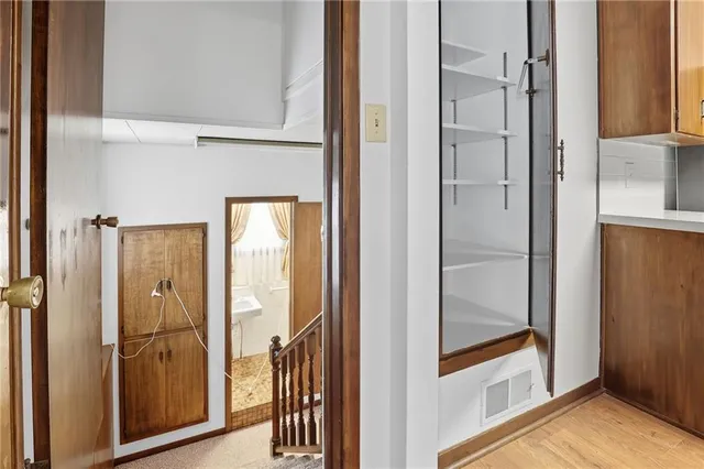 $275,000 | 2943 North Walnut Street, Avondale, MO 64117