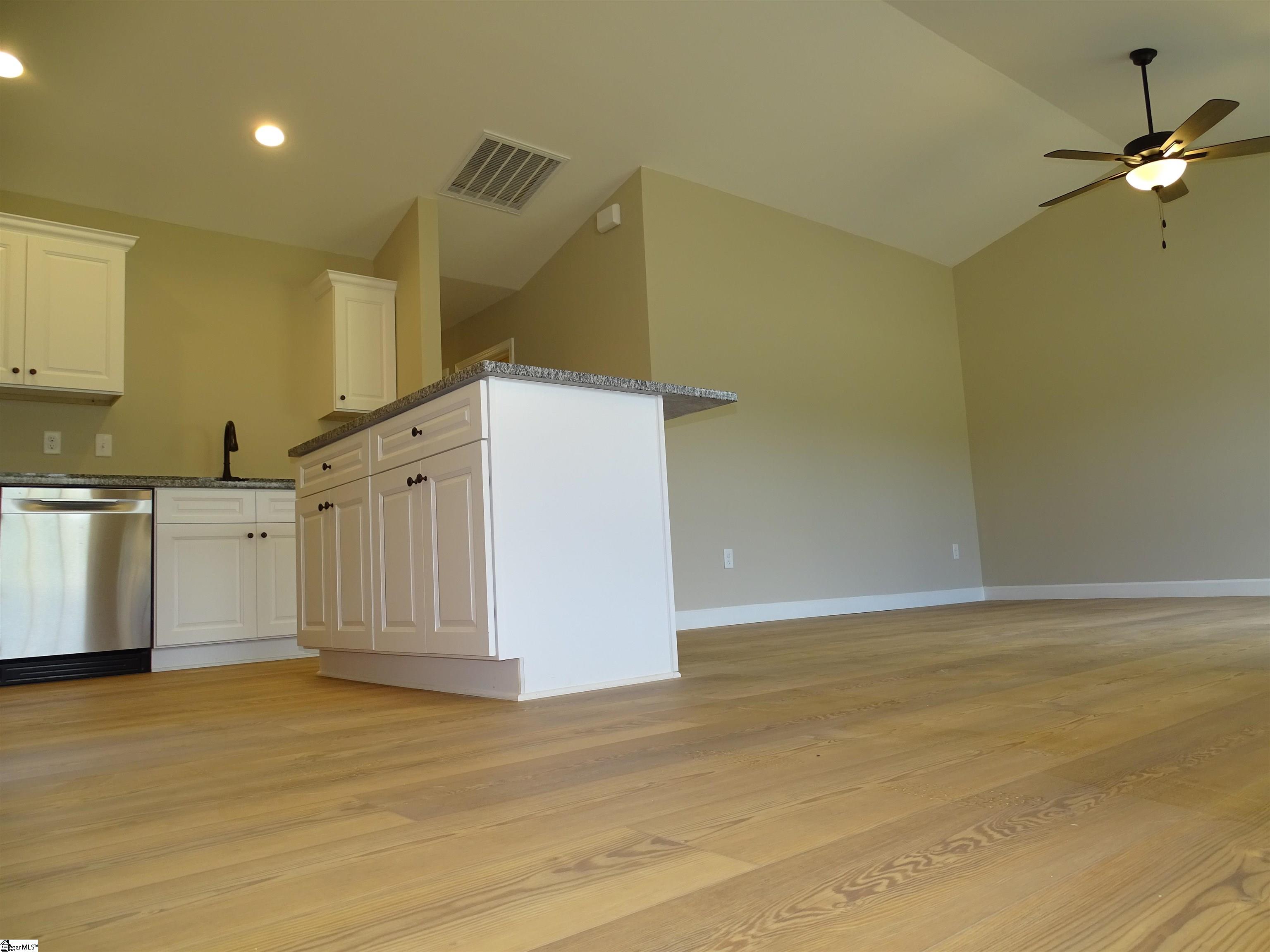 250-254 Brewton Road Spartanburg, SC 29301 - Photo 7 of 42