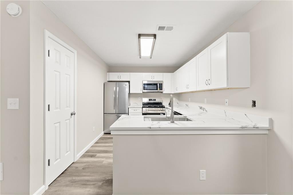 3450 Pinehurst Road Cumming, GA 30040 - Photo 13 of 39