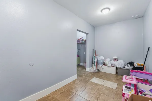 $300,000 | 4426 Canal Street, Houston, TX 77011