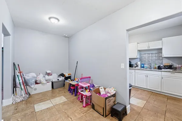 $300,000 | 4426 Canal Street, Houston, TX 77011
