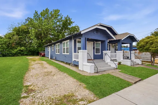 $300,000 | 4426 Canal Street, Houston, TX 77011