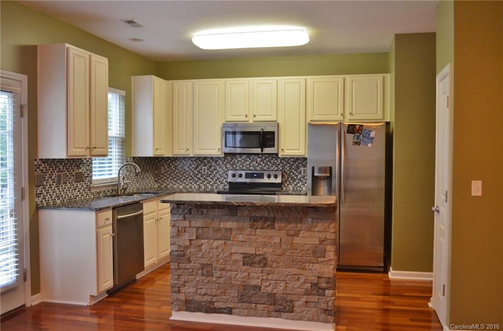 3925 Caliper Place Fort Mill, SC 29708 - Photo 3 of 22