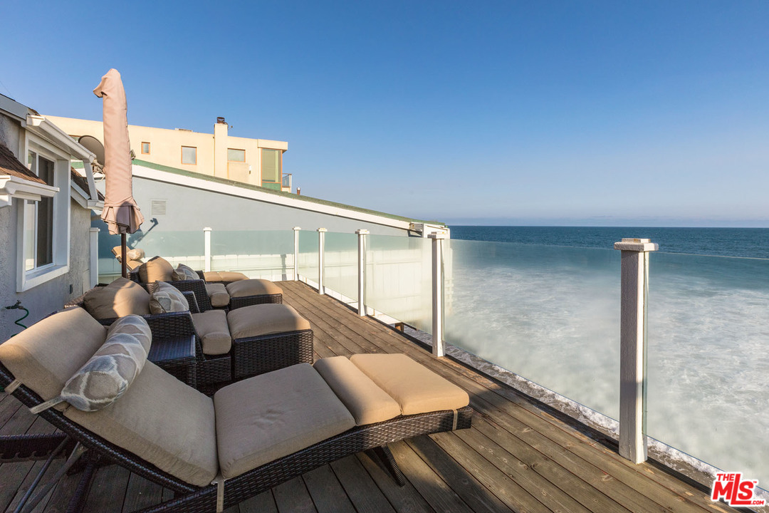 19232 Pacific Coast Highway Malibu, CA 90265 - Photo 16 of 23
