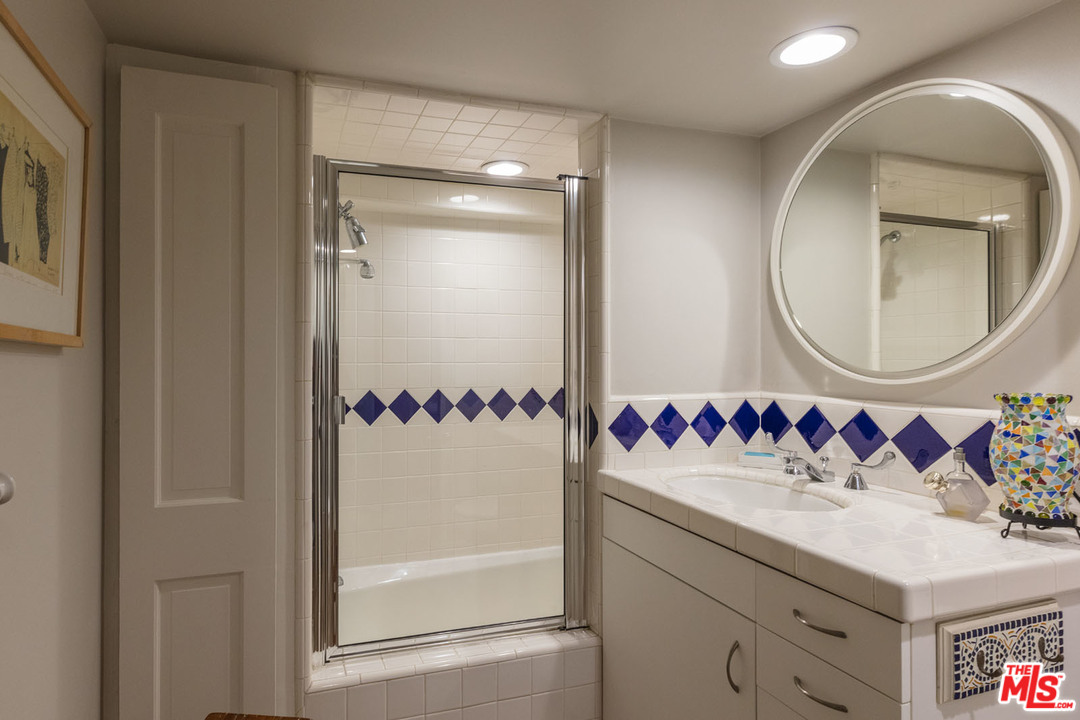 19232 Pacific Coast Highway Malibu, CA 90265 - Photo 20 of 23