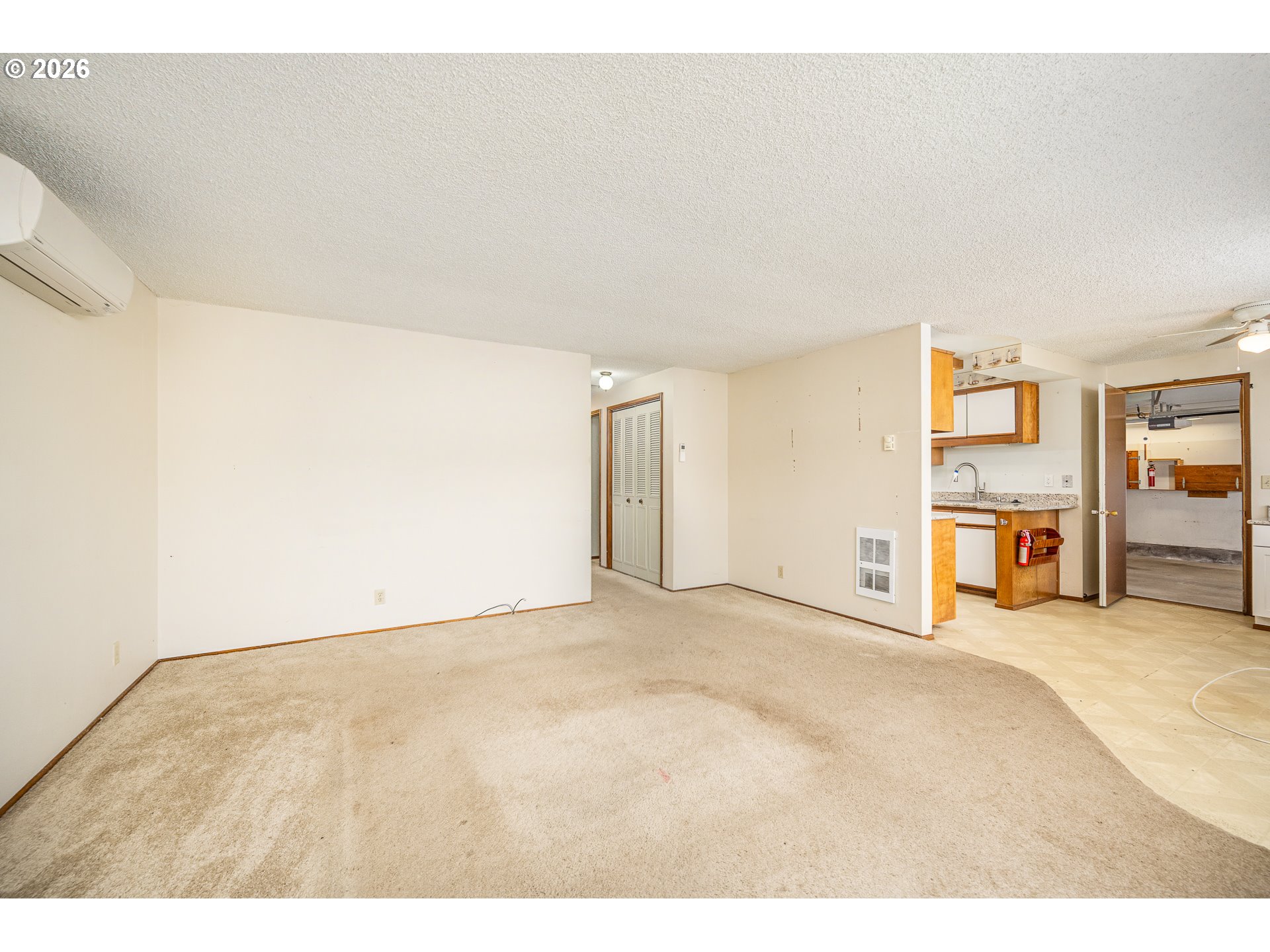 2365 L Street Springfield, OR 97477 - Photo 5 of 18