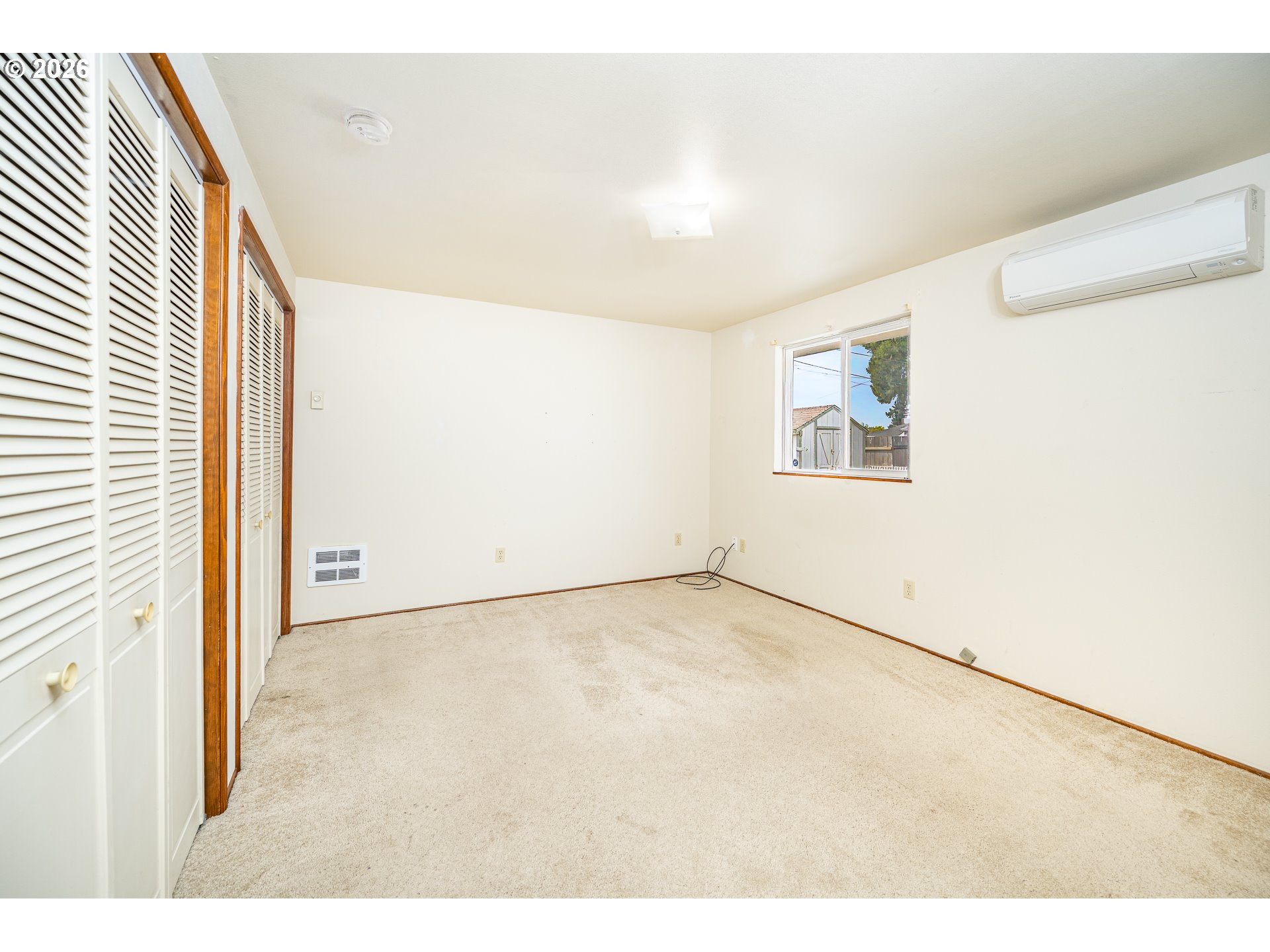 2365 L Street Springfield, OR 97477 - Photo 10 of 18