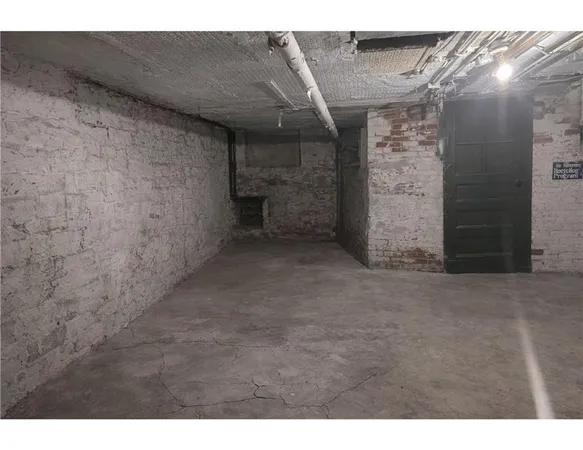 $1,349,000 | 8-62 Woodward Avenue, Unit 6 | Ridgewood