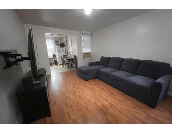 $1,349,000 | 8-62 Woodward Avenue, Unit 6 | Ridgewood