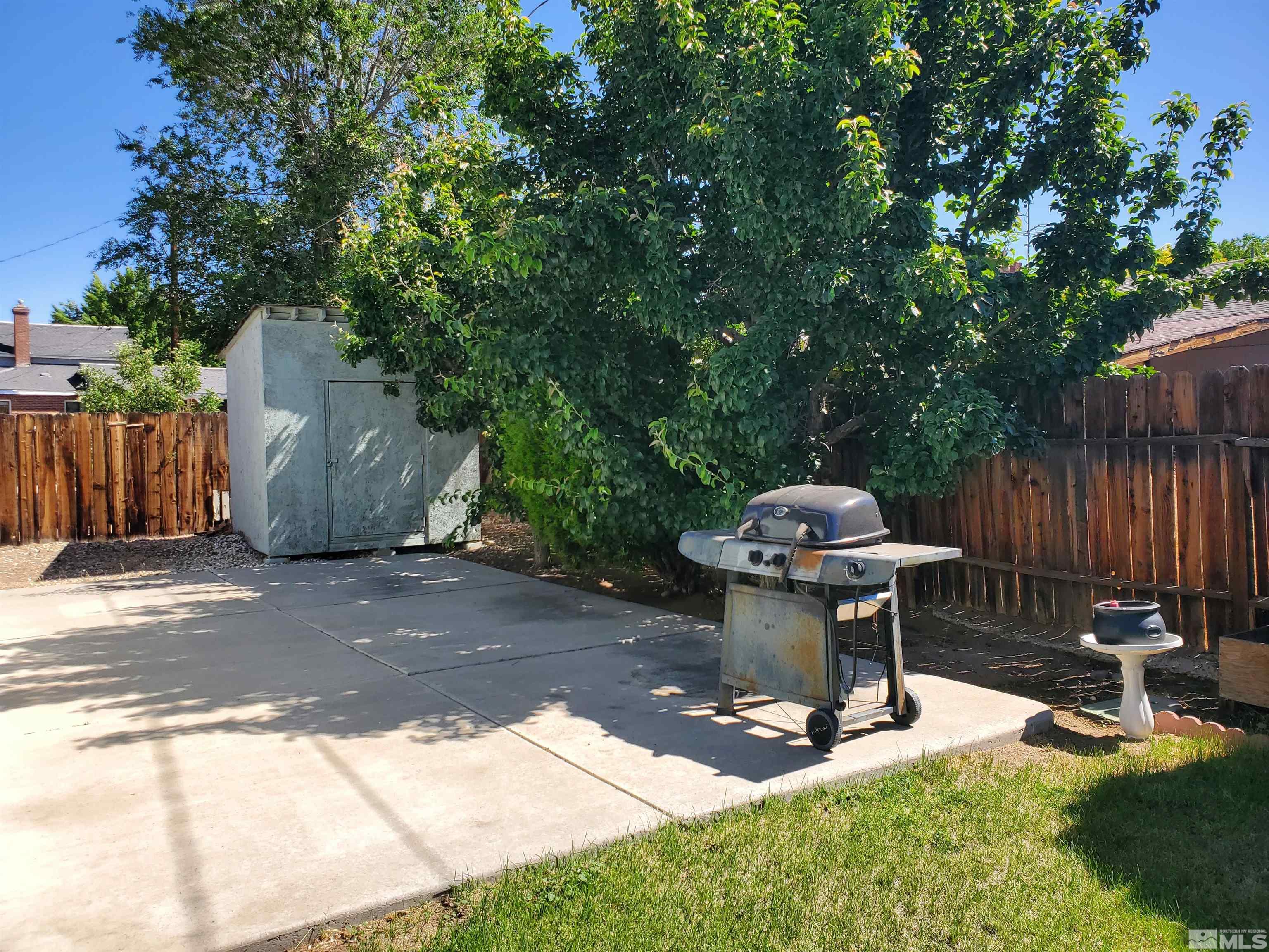 2166 Edgemar Circle Reno, NV 89512 - Photo 12 of 15 Photo 12