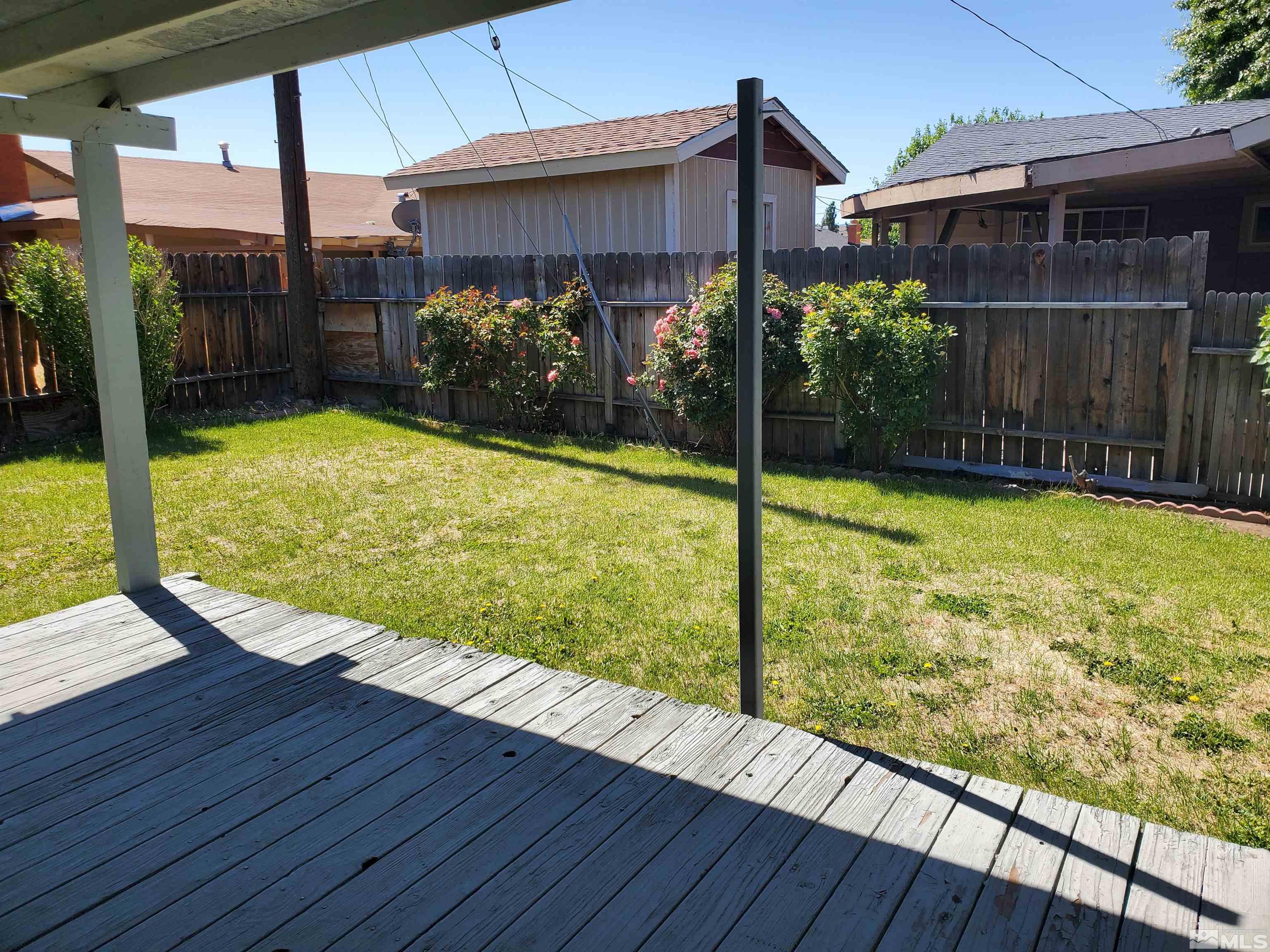 2166 Edgemar Circle Reno, NV 89512 - Photo 8 of 15 Photo 8