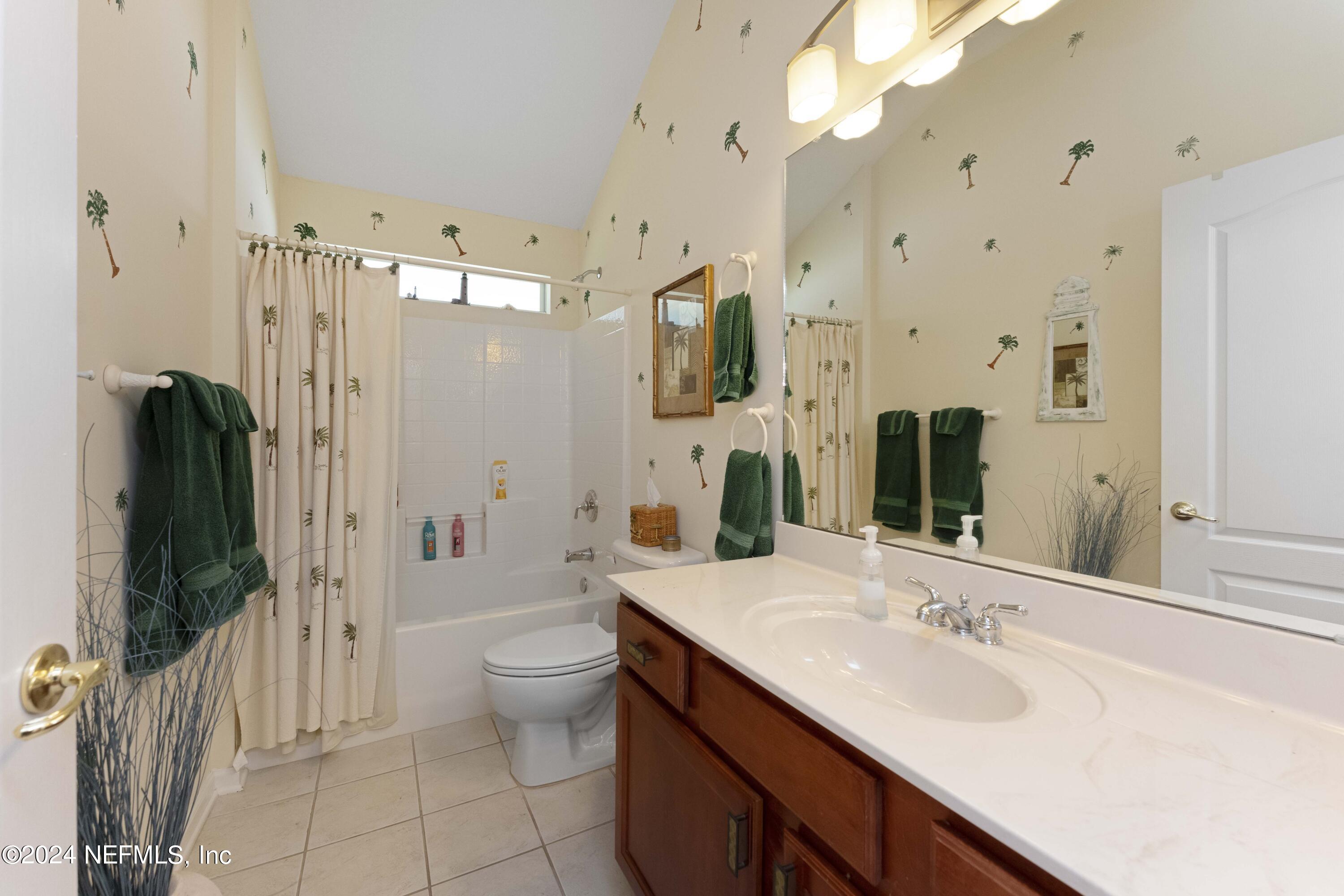 12147 Captiva Bluff Road Jacksonville, FL 32226 - Photo 31 of 57 HallBathroom