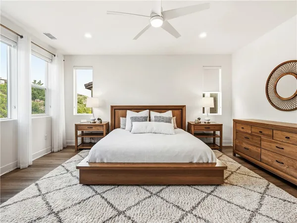 $1,190,000 | 19149 Lauren Lane, Saugus, CA 91350