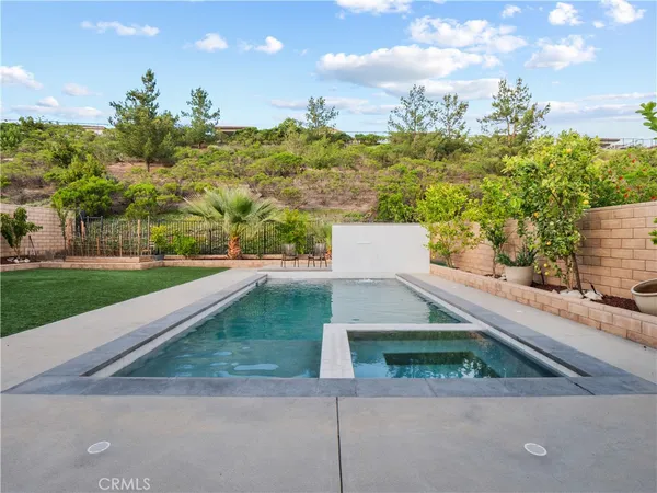$1,190,000 | 19149 Lauren Lane, Saugus, CA 91350