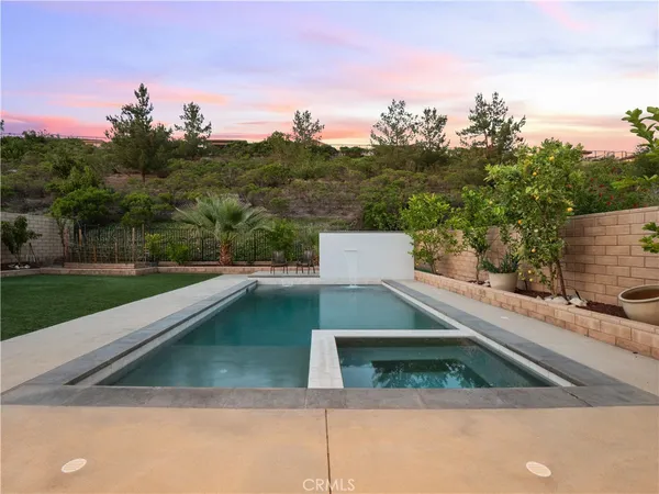 $1,190,000 | 19149 Lauren Lane, Saugus, CA 91350