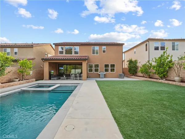 $1,190,000 | 19149 Lauren Lane, Saugus, CA 91350