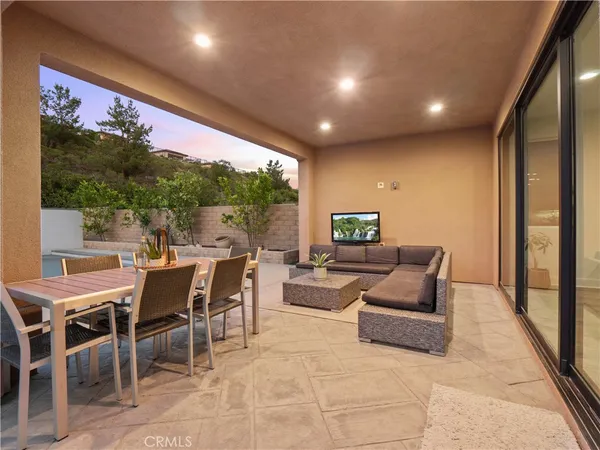 $1,190,000 | 19149 Lauren Lane, Saugus, CA 91350