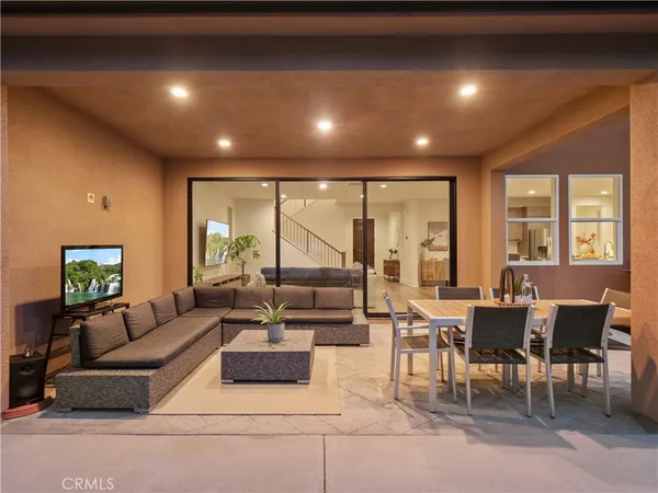 $1,190,000 | 19149 Lauren Lane, Saugus, CA 91350
