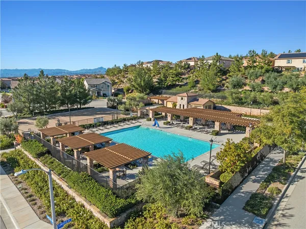 $1,190,000 | 19149 Lauren Lane, Saugus, CA 91350