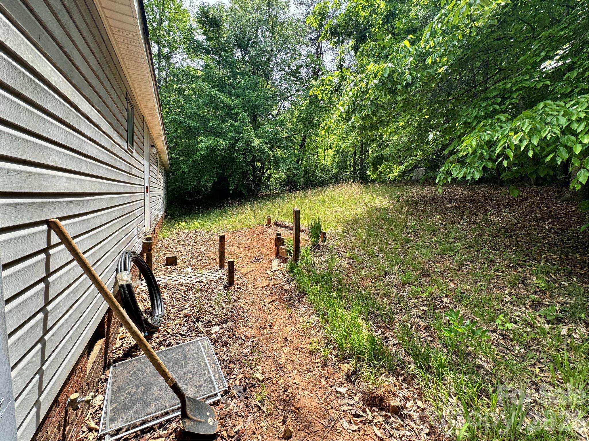 151 Rash Road Lincolnton, NC 28092 - Photo 30 of 37 Gallery Image 30