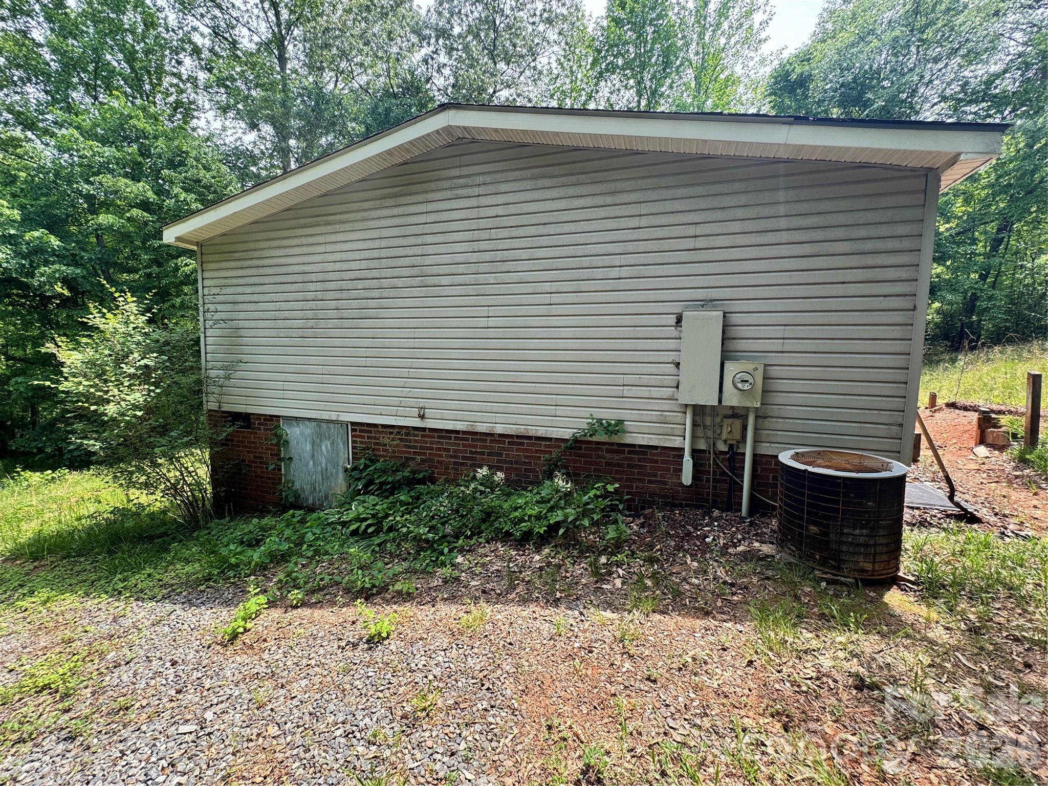 151 Rash Road Lincolnton, NC 28092 - Photo 31 of 37 Gallery Image 31
