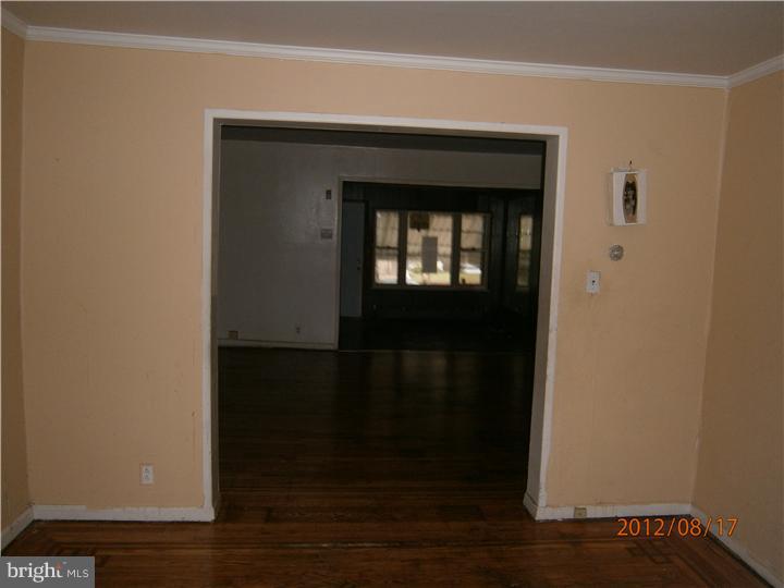 1229 Marlyn Road Philadelphia, PA 19151 - Photo 6 of 14 Gallery Image 6