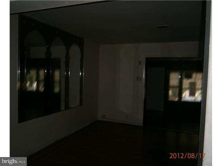 1229 Marlyn Road Philadelphia, PA 19151 - Photo 7 of 14 Gallery Image 7