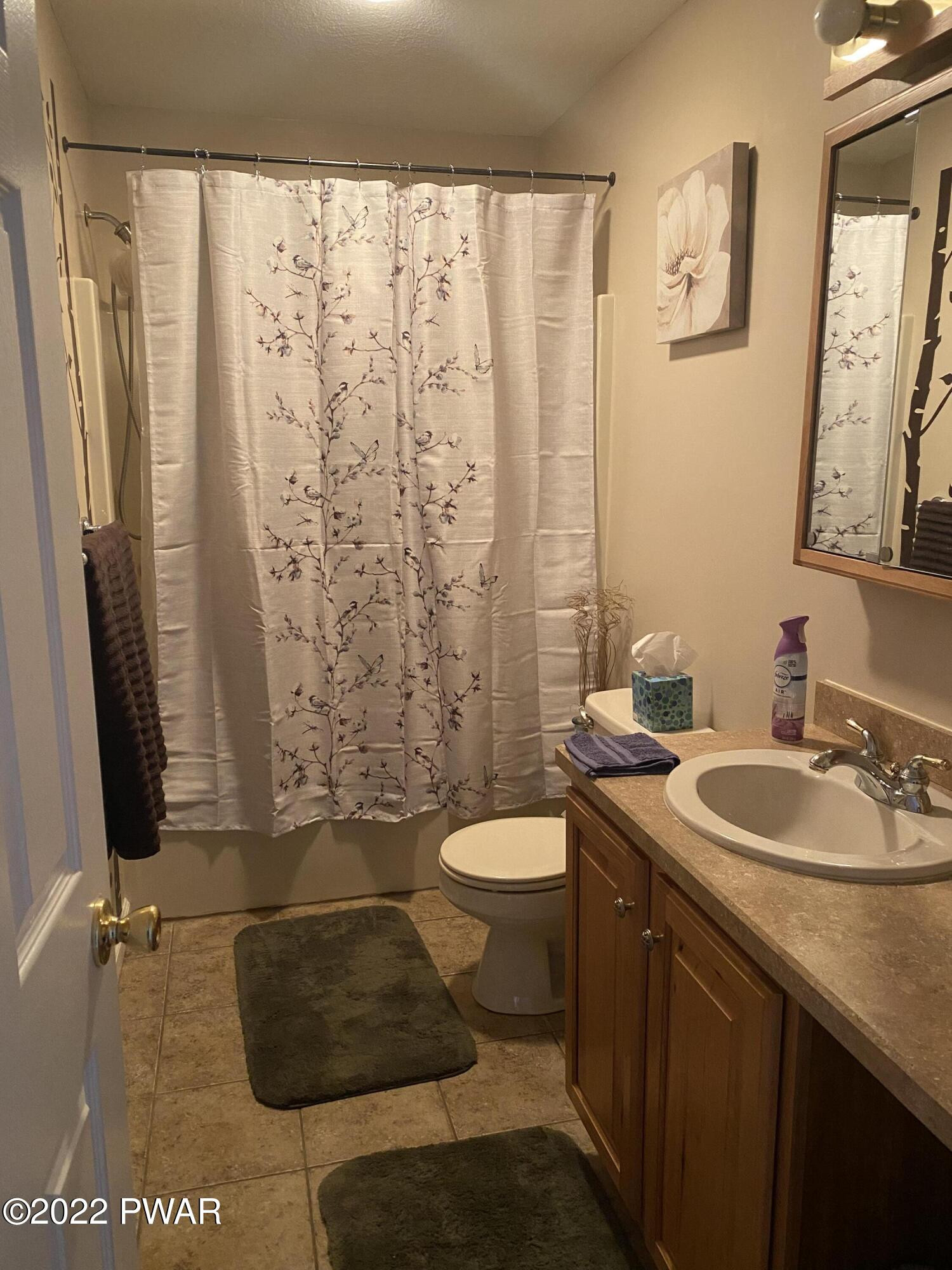 101 Pommel Drive Hawley, PA 18428 - Photo 19 of 59
