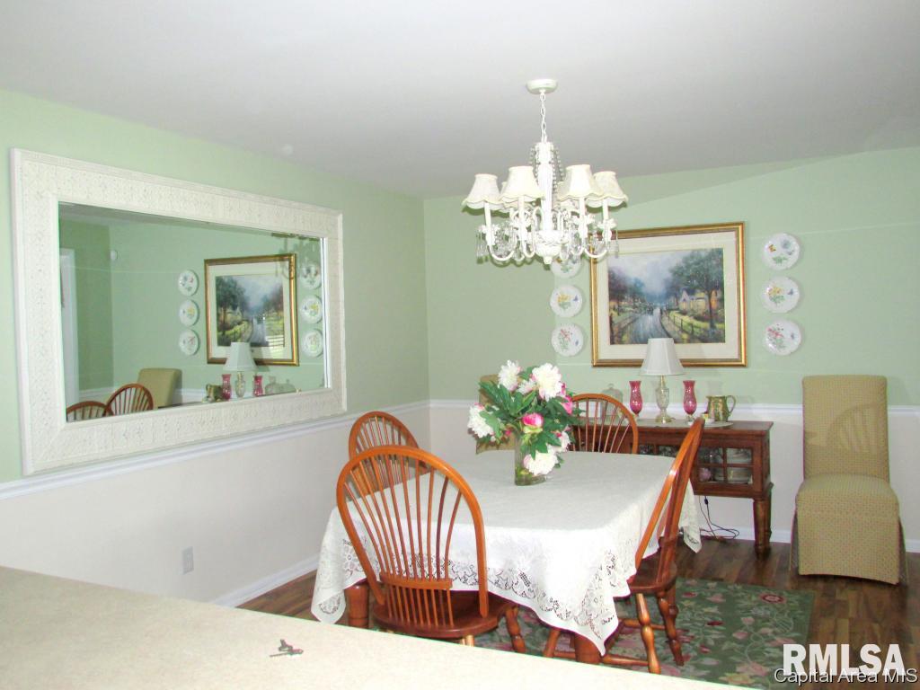 2305 South Bates Springfield, IL 62704 - Photo 6 of 19 Gallery Image 6