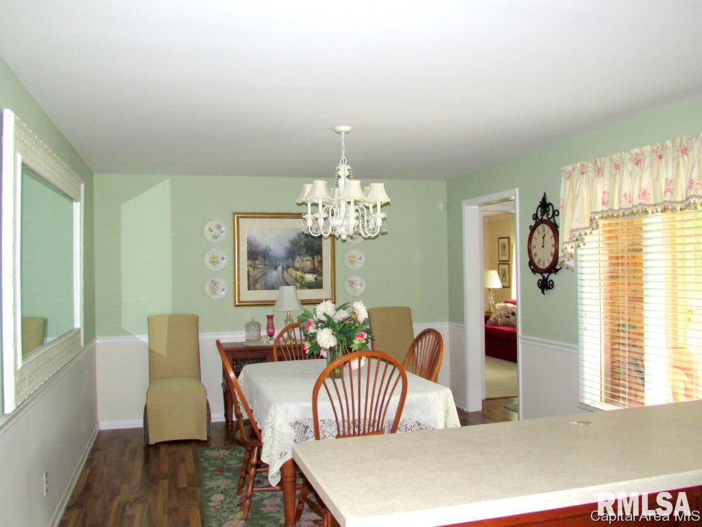 2305 South Bates Springfield, IL 62704 - Photo 7 of 19 Gallery Image 7
