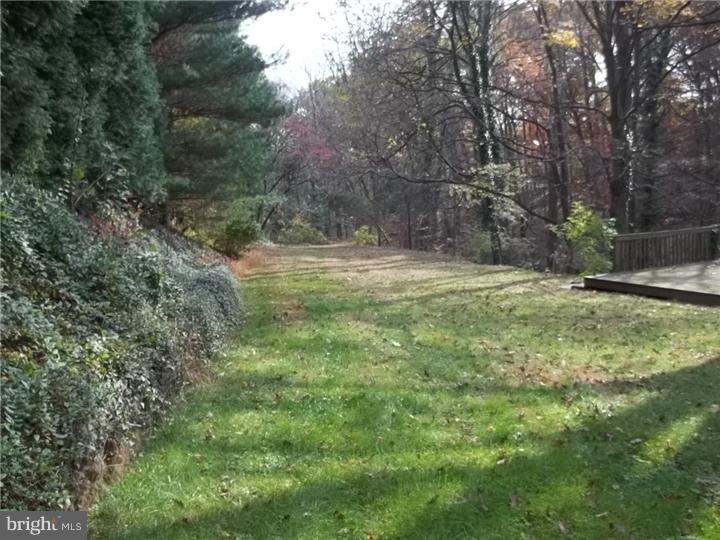 565 Sunnybrook Road Pottstown, PA 19464 - Photo 4 of 14 View in Back