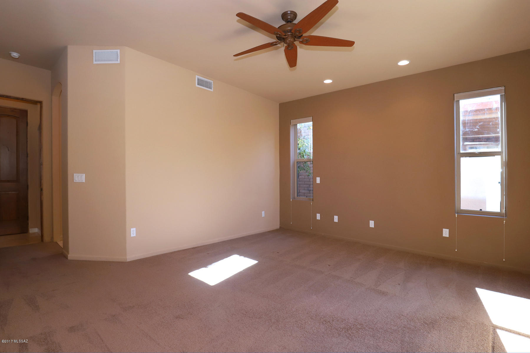 2827 North Richey Boulevard Tucson, AZ 85716 - Photo 19 of 28