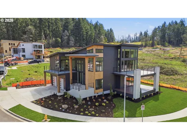 $1,299,000 | 3490 Southview Drive, Eugene, OR 97405