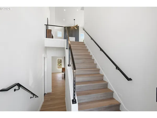 $1,299,000 | 3490 Southview Drive, Eugene, OR 97405