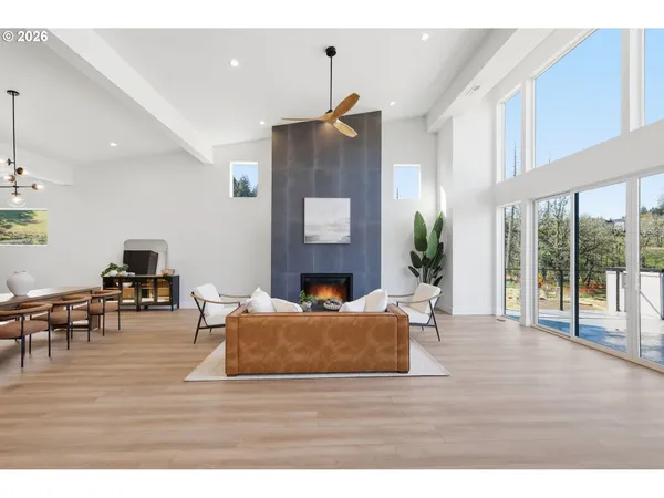 $1,299,000 | 3490 Southview Drive, Eugene, OR 97405