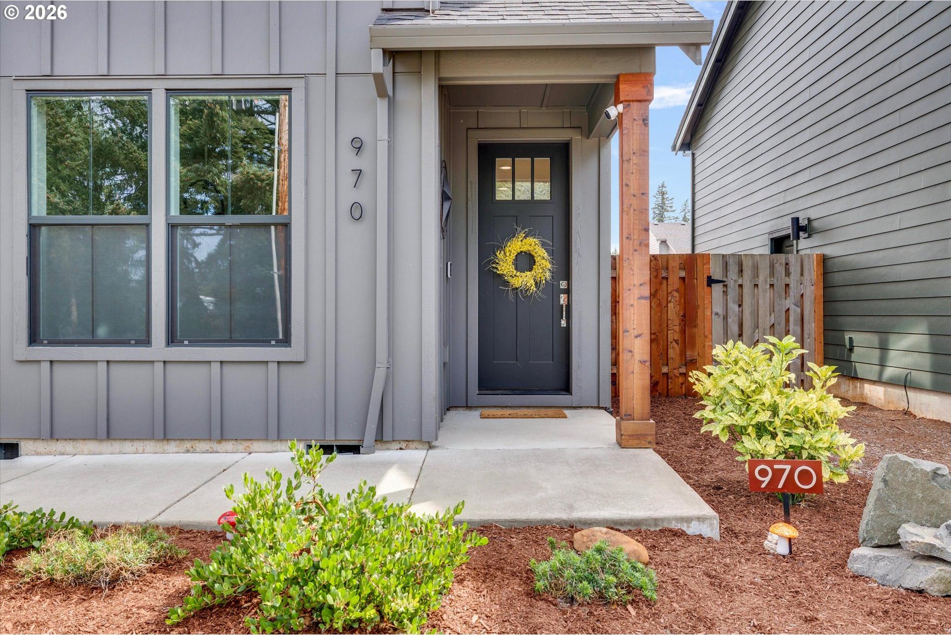 970 Southeast Darrow Road Estacada, OR 97023 - Photo 3 of 33 Gallery Image 3