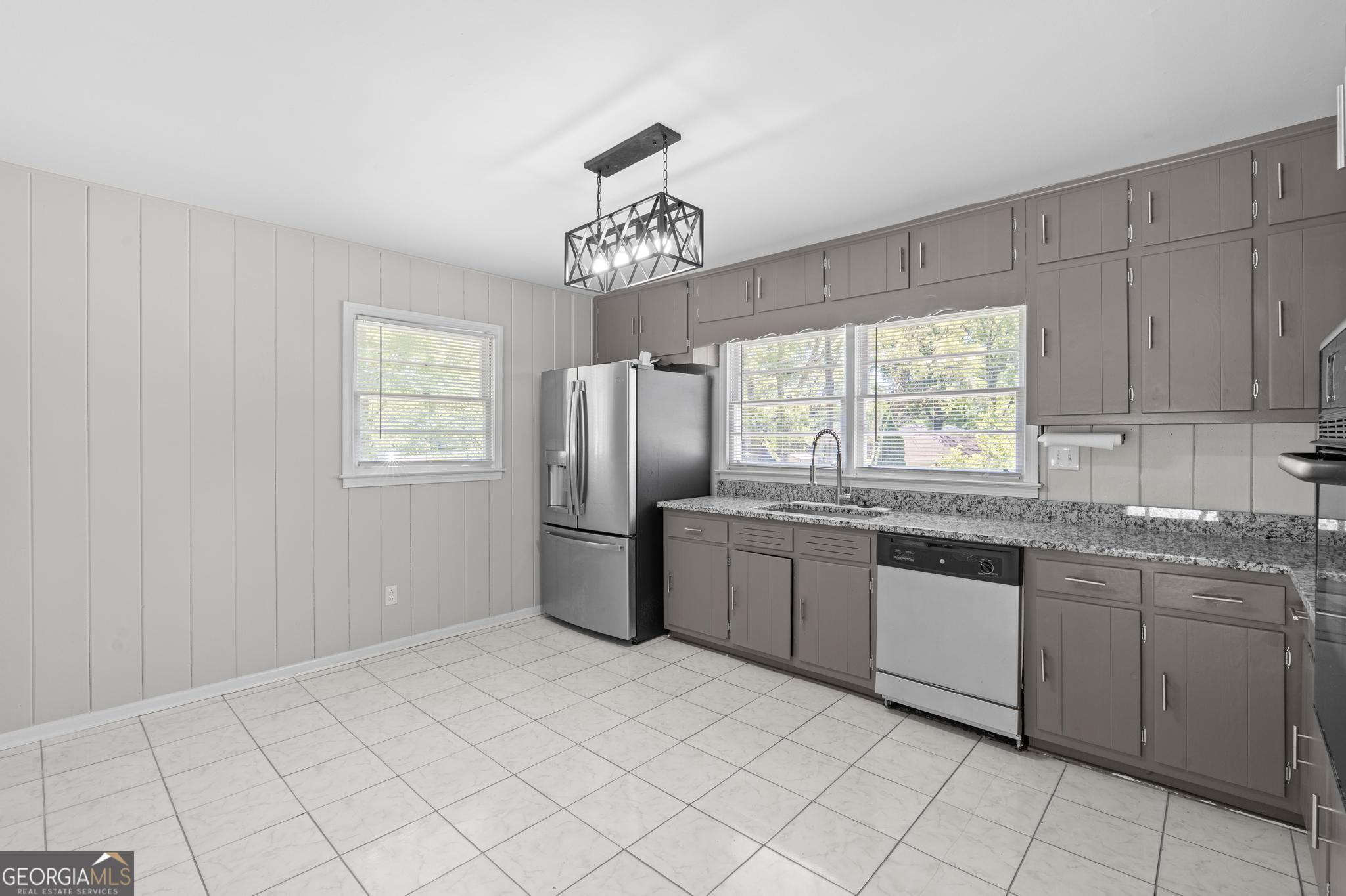 206 Evenview Circle Jonesboro, GA 30236 - Photo 14 of 41