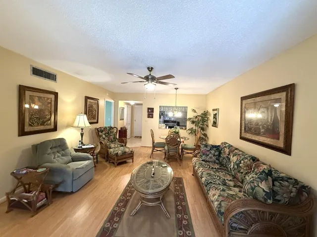 $139,000 | 375 Southwest 56th Avenue, Unit 116, Margate, FL 33068