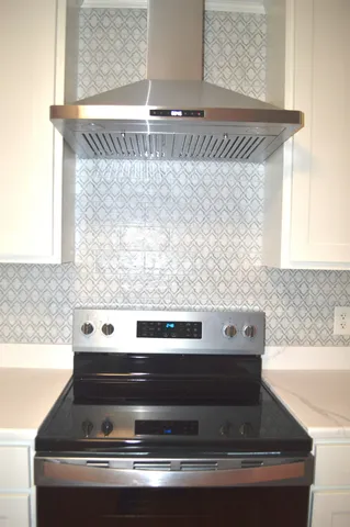 $749,900 | 207 Donna Drive, Madison, TN 37115