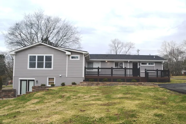$749,900 | 207 Donna Drive, Madison, TN 37115